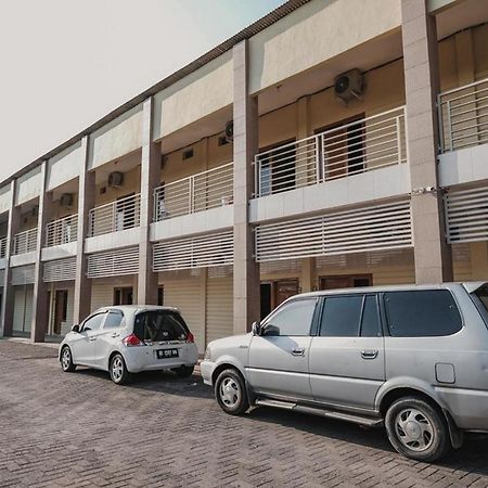 RedDoorz near RS Imanuel Lampung Hotel Bandar Lampung Exterior foto